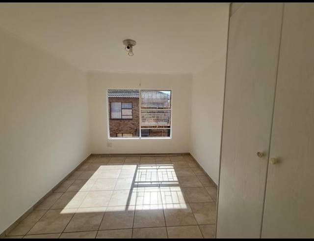 3 BEDROOM PROPERTY TO RENT IN WILGEHEUWEL